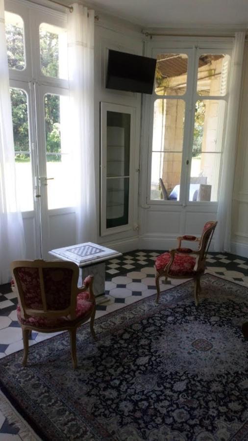 Chateau De Maucouvent Challuy 외부 사진