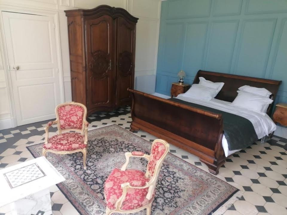 Chateau De Maucouvent Challuy 외부 사진